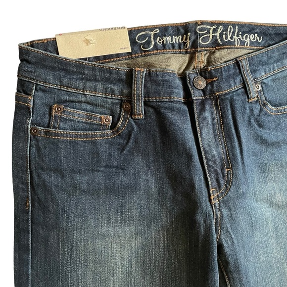 Tommy Hilfiger Boyfriend Jeans Stretch Cropped Dark Wash Blue Denim, Size 6 - Picture 3 of 10